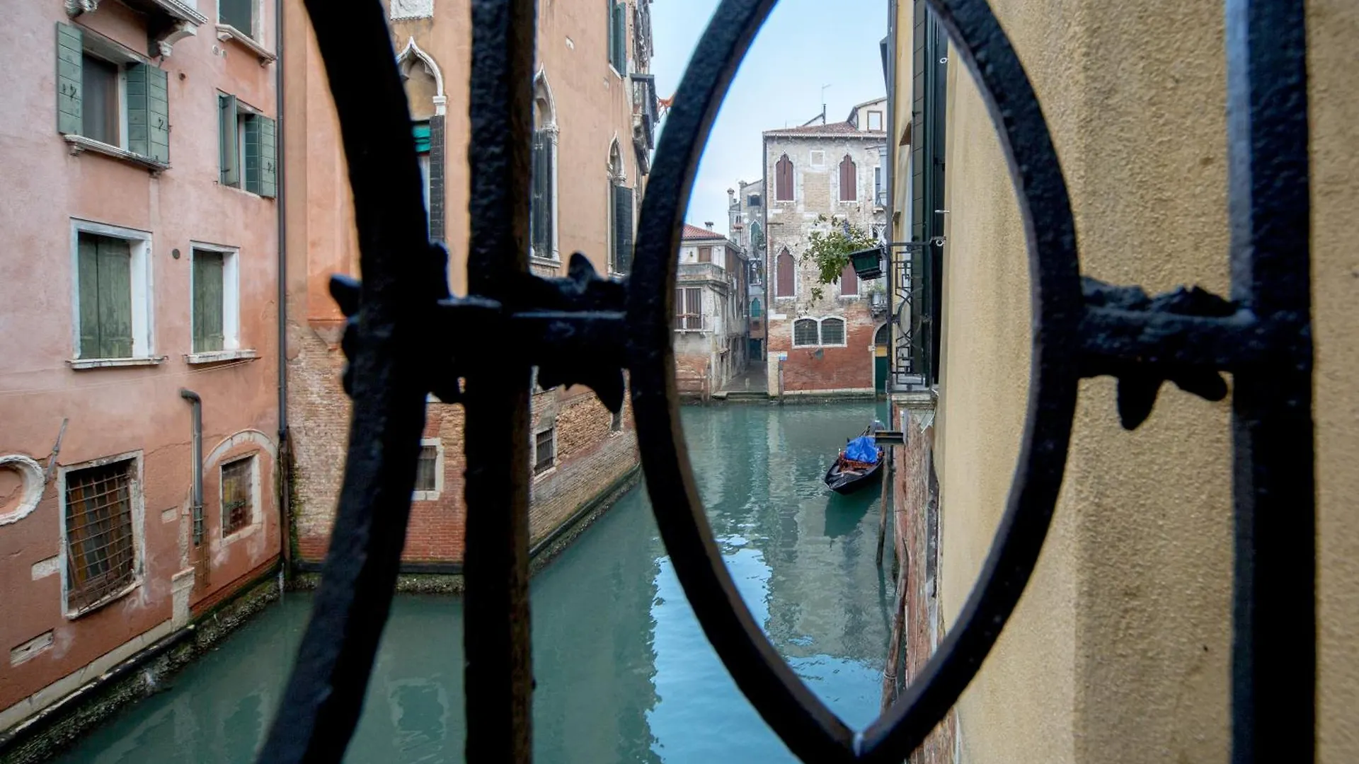 Ca Patron Loft Venice - Canal View